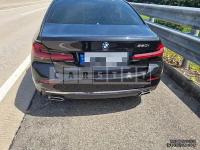 Photo 1 of 32: 2022 BMW 520i, VIN WBA11BH04NWX83309 — Korean insurance auction