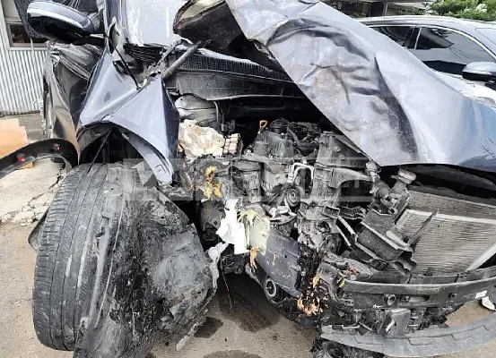 Photo 2 of 21: 2016 Kia Sorento, VIN KNAPK81BDGA226045 — Korean insurance auction