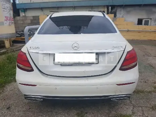 Photo 2 of 16: 2020 Mercedes-Benz E 300 4Matic — Korean insurance auction