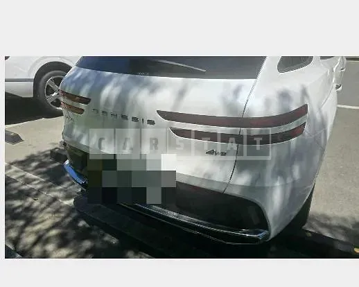 Photo 2 of 12: 2024 Genesis GV70 AWD — Korean insurance auction