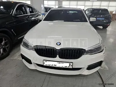 Photo 1 of 28: 2017 BMW 520d xDrive — Korean insurance auction