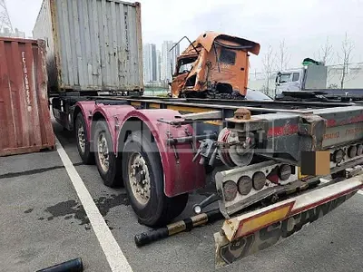 Photo 1 of 24: 2017 Volvo Ortius 40 Feet Container Transport Trailer — Korean insurance auction