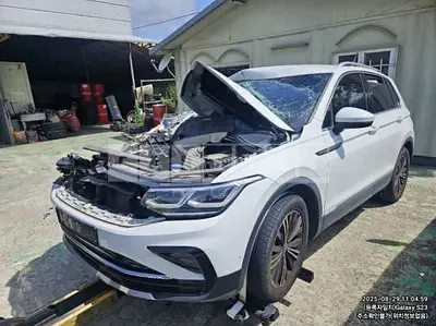 Photo 1 of 10: 2022 Volkswagen Tiguan 2.0 TDI — Korean insurance auction