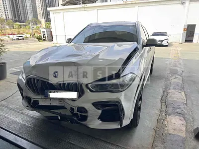 Photo 1 of 19: 2022 BMW X6 xDrive 40i, VIN WBACY6101N9M26755 — Korean insurance auction