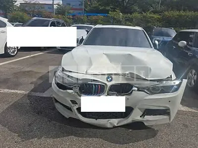 Photo 1 of 7: 2017 BMW 320d — Korean insurance auction