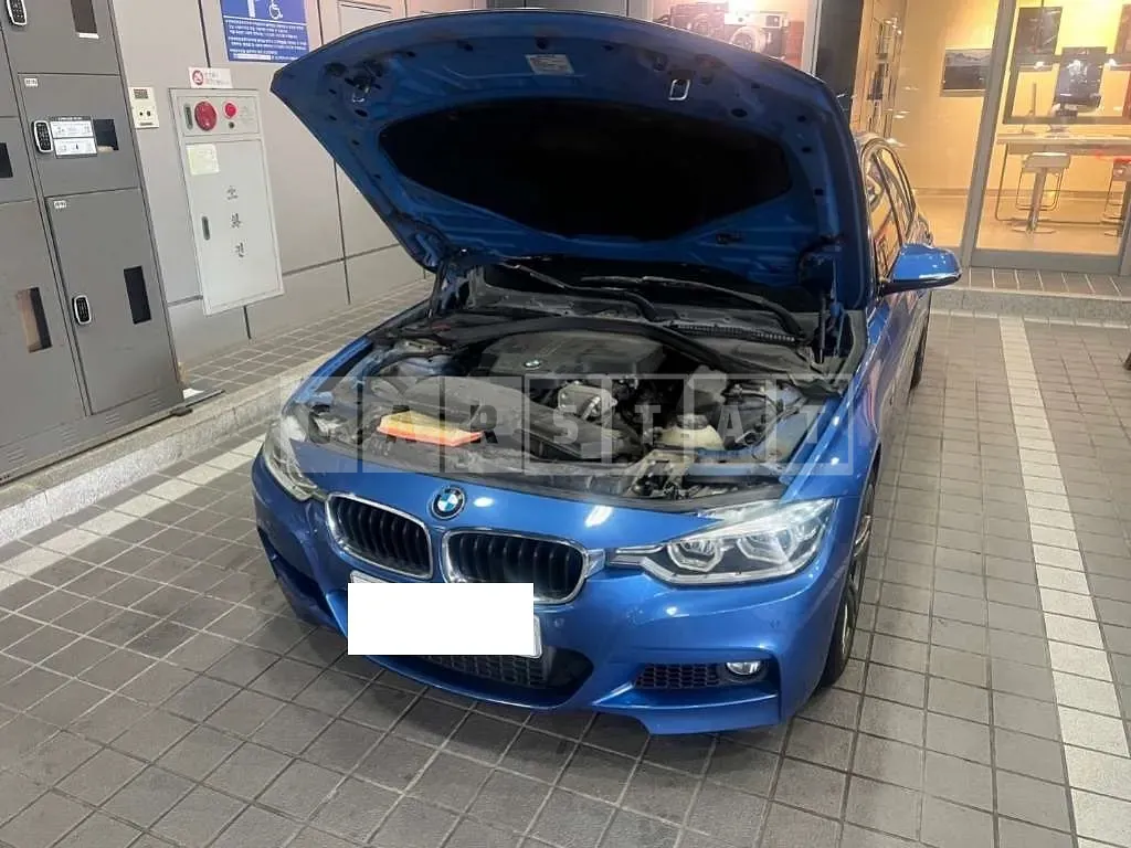 Photo 2 of 32: 2016 BMW 320i — Korean insurance auction