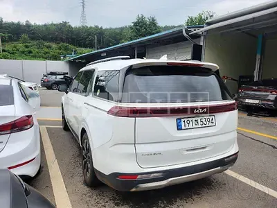 Photo 1 of 15: 2022 Kia Carnivals, VIN KNANC81BBPS248505 — Korean insurance auction