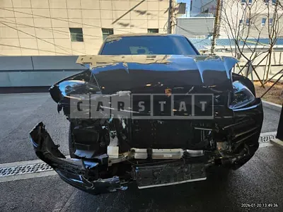 Photo 1 of 9: 2021 Porsche Cayenne — Korean insurance auction