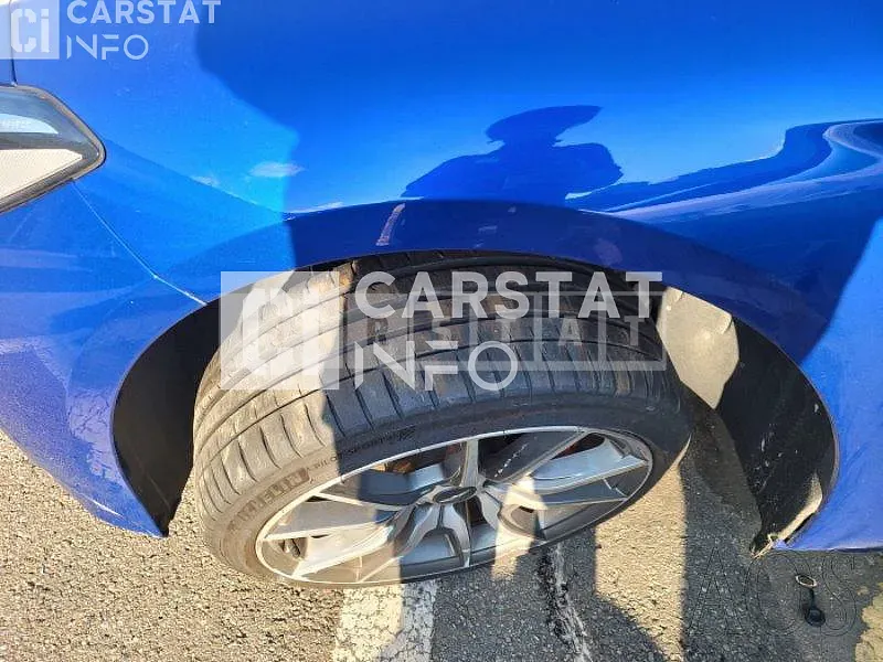 Photo 2 of 27: 2017 Genesis G70 3.3T — Korean insurance auction