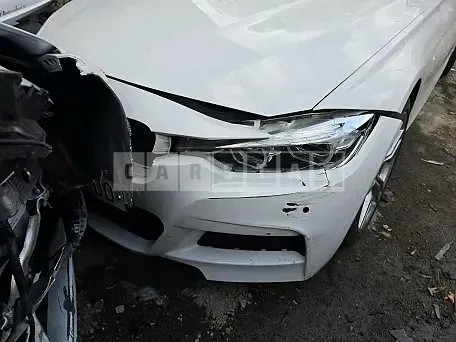 Photo 2 of 26: 2016 BMW 320i — Korean insurance auction