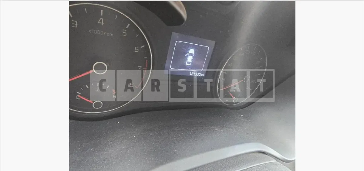 Photo 2 of 15: 2016 Kia K5 2.0(LPI) — Korean insurance auction
