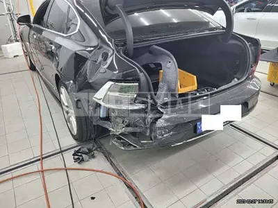 Photo 1 of 16: 2019 Volvo S90 T5, VIN LVYPS102DKP066185 — Korean insurance auction
