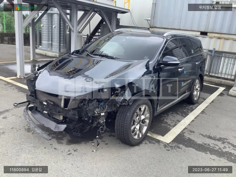 Photo 2 of 11: 2020 Kia Sorento /Sorrento, VIN KNAPH81BDLA646274 — Korean insurance auction