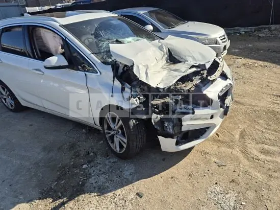 Photo 2 of 25: 2018 BMW Active Tourer, VIN WBA2C1103J7A31627 — Korean insurance auction