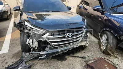Photo 1 of 11: 2017 Hyundai Tucson, VIN KMHJ381ADHU477848 — Korean insurance auction
