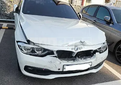 Photo 1 of 10: 2016 BMW 320d, VIN WBA8C5103GK636106 — Korean insurance auction