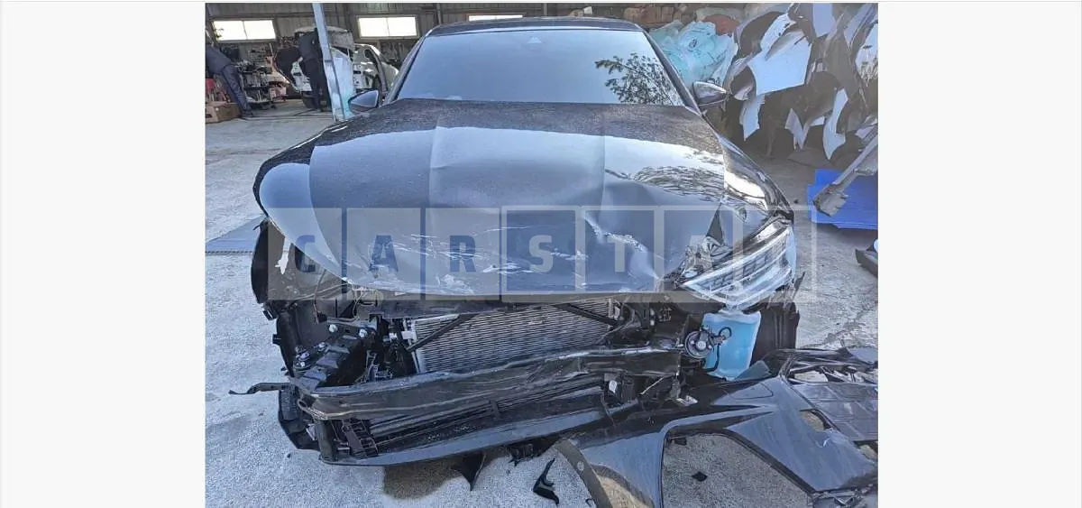 Photo 2 of 43: 2025 Audi A3 40 TFSI — Korean insurance auction