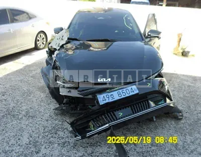 Photo 1 of 45: 2022 Kia EV6, VIN KNAC381AFNA014203 — Korean insurance auction