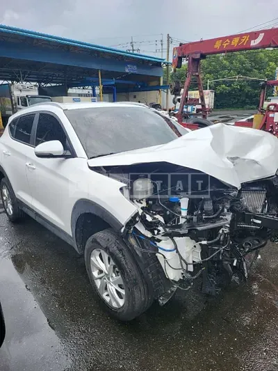 Photo 1 of 9: 2020 Hyundai Tucson, VIN KMHJ381ABLU296531 — Korean insurance auction