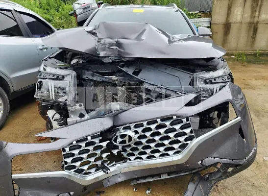 Photo 2 of 14: 2021 Hyundai Santa Fe, VIN KMHS381HGMU352227 — Korean insurance auction