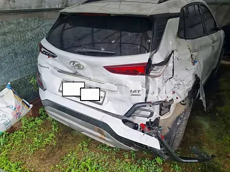 Photo 2 of 24: 2018 Hyundai Kona, VIN KMHK7815HJU155805 — Korean insurance auction