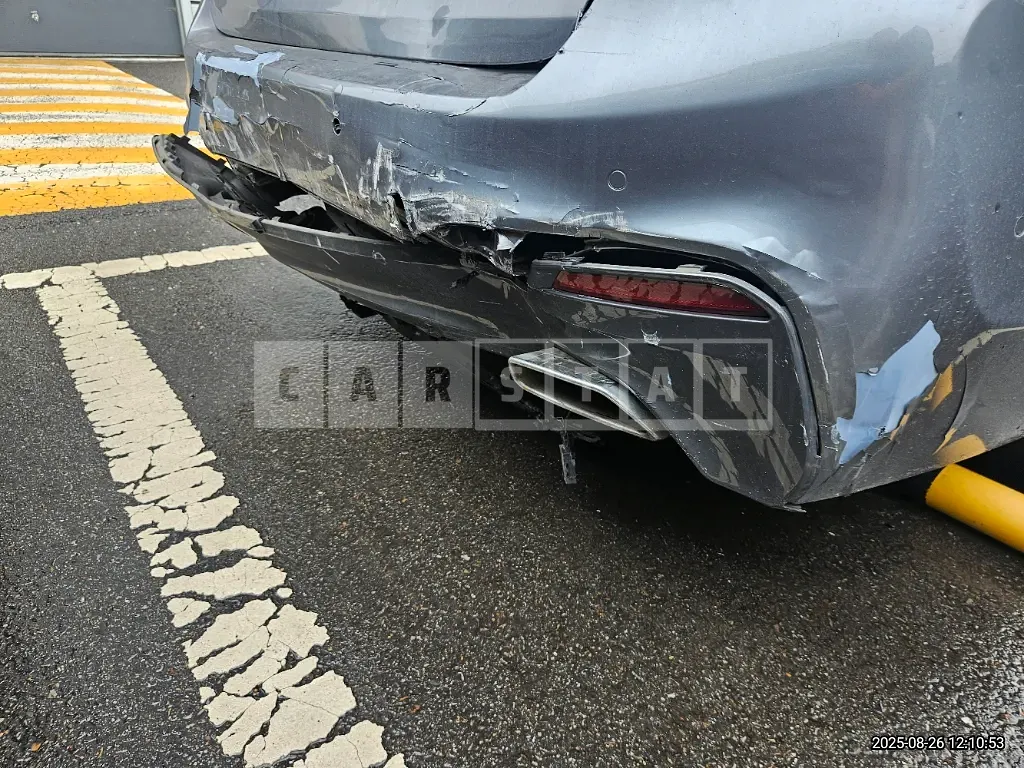 Photo 2 of 16: 2017 BMW 530i xDrive — Korean insurance auction