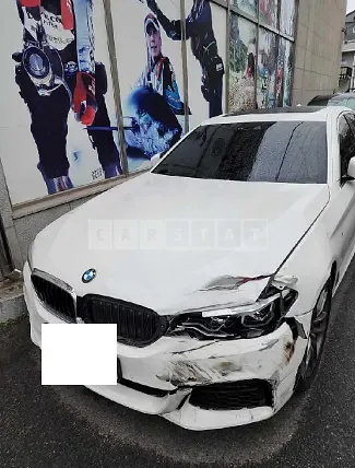 Photo 2 of 9: 2018 BMW 520d, VIN WBAJC3102JG995933 — Korean insurance auction