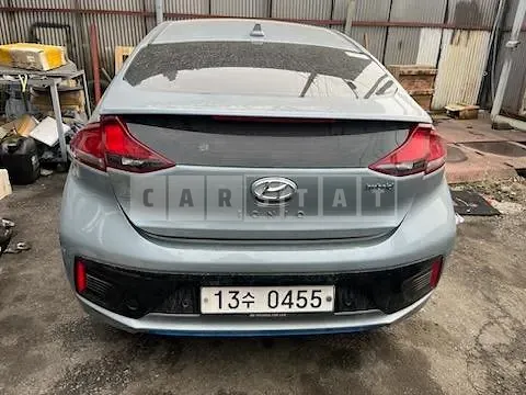 Photo 2 of 4: 2016 Hyundai IONIQ 1.6 Hybrid — Korean insurance auction