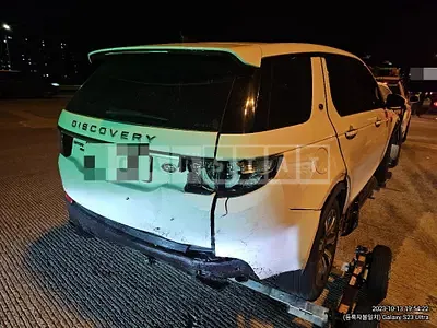 Photo 1 of 12: 2018 Land Rover Discovery Sport 2.0d, VIN SALCA2BN1JH768743 — Korean insurance auction