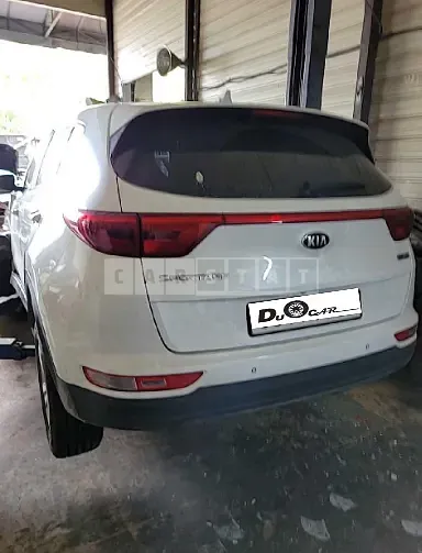 Photo 2 of 15: 2018 Kia Sportage, VIN KNAPN815GJK475694 — Korean insurance auction