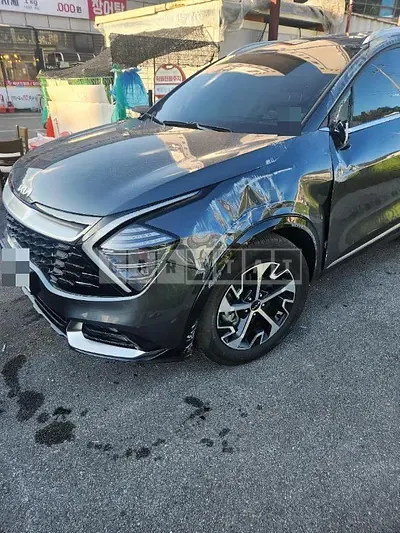 Photo 1 of 17: 2023 Kia Sportage Hybrid, VIN KNAPX81GBPK065664 — Korean insurance auction