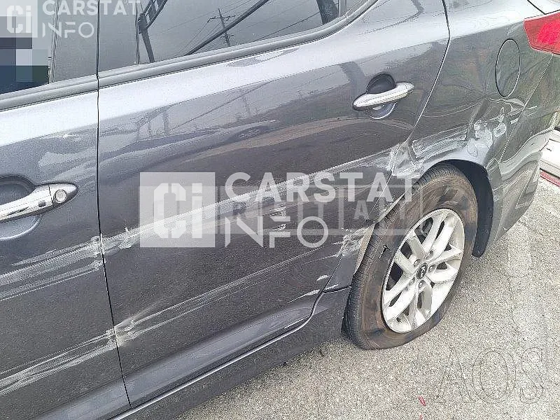 Photo 2 of 23: 2015 Kia K5 2.0(LPI), VIN KNAGN418BFA601124 — Korean insurance auction