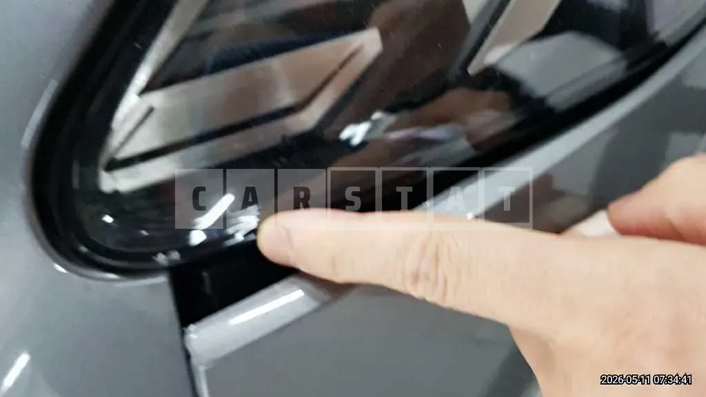 Photo 2 of 36: 2025 Audi Q4 45 e-tron — Korean insurance auction