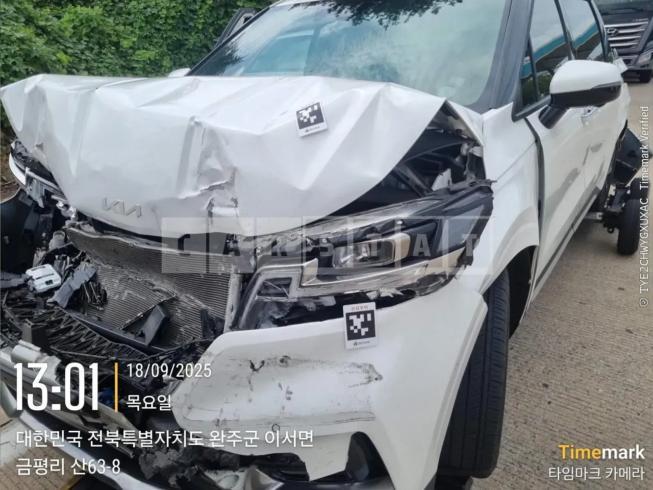Photo 2 of 13: 2023 Kia Carnival, VIN KNANC813BPS389453 — Korean insurance auction