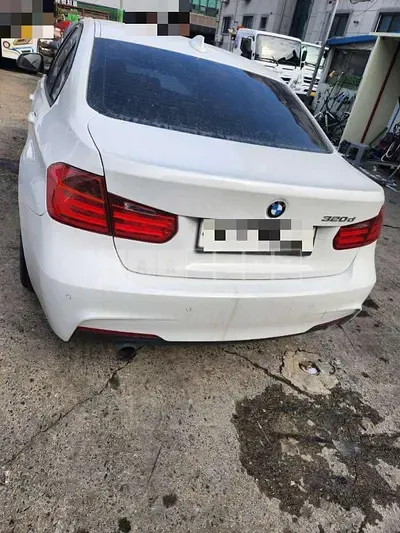 Photo 1 of 5: 2015 BMW 320d — Korean insurance auction