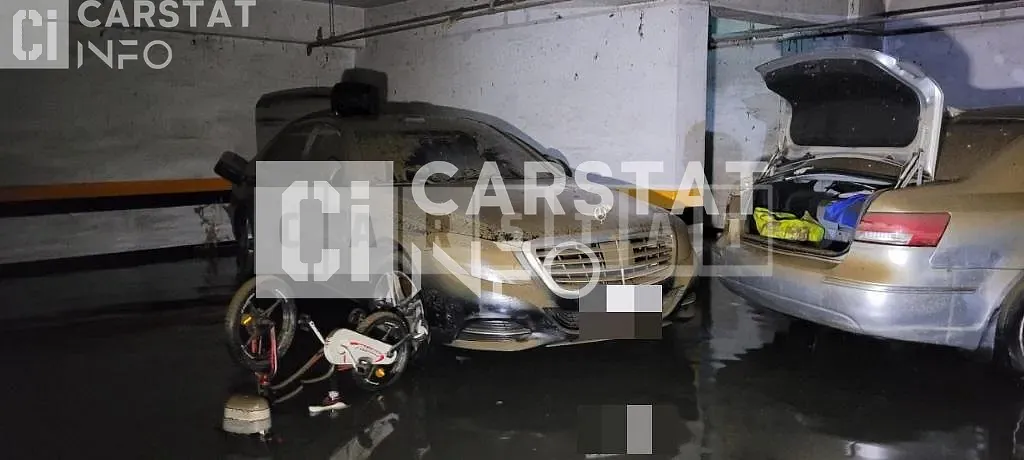 Photo 2 of 3: 2015 Mercedes-Benz Subsequent S400 4Matic L — Korean insurance auction