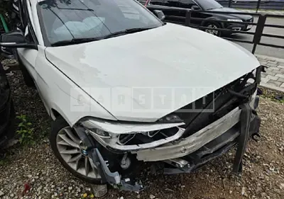 Photo 1 of 11: 2016 BMW 118d — Korean insurance auction