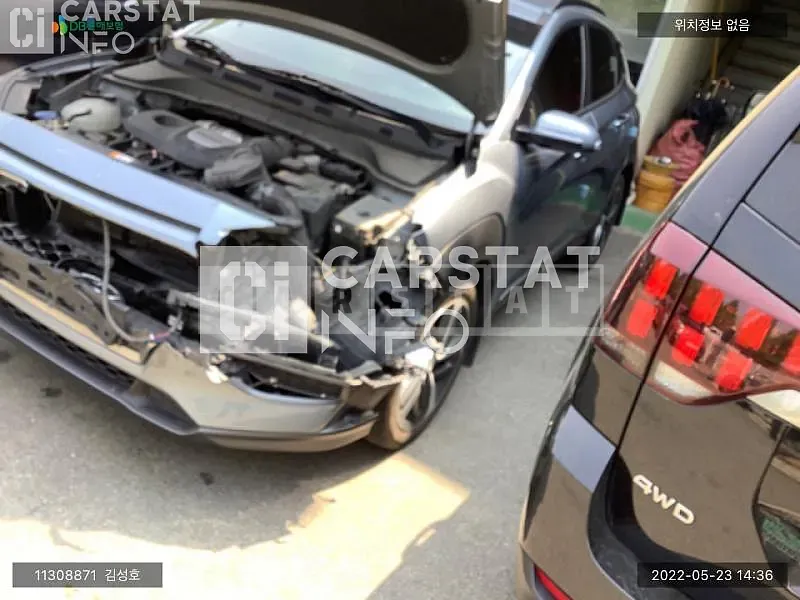 Photo 2 of 10: 2017 Hyundai Kona, VIN KMHK4815HJU030612 — Korean insurance auction