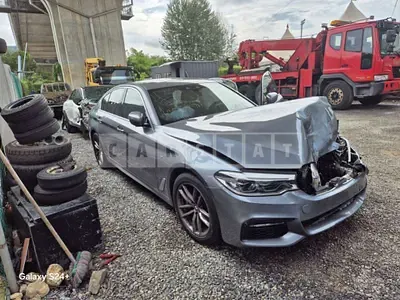 Photo 1 of 14: 2018 BMW 530i — Korean insurance auction