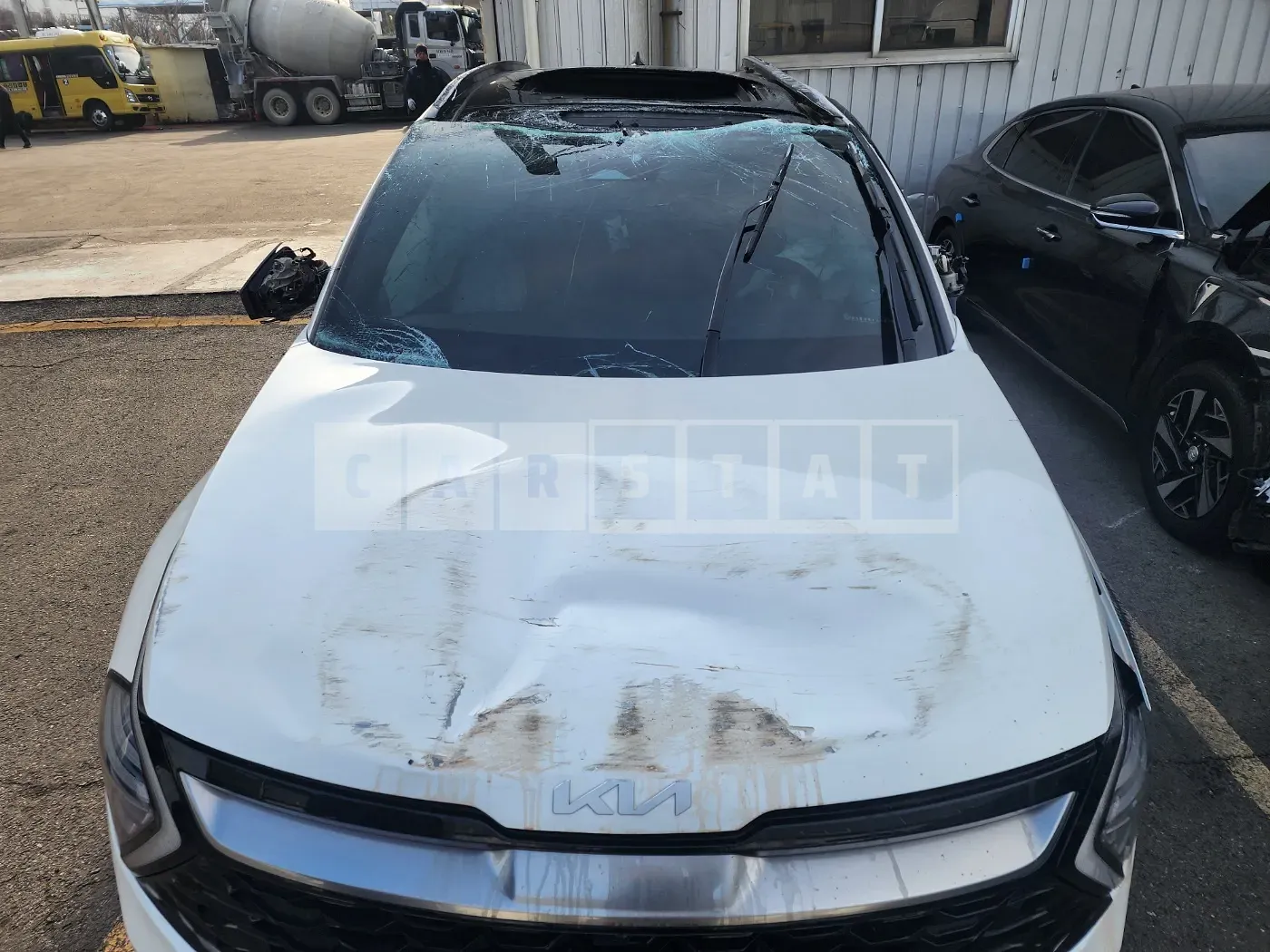 Photo 2 of 18: 2023 Kia Sportage — Korean insurance auction
