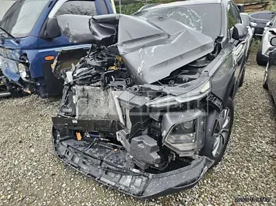 Photo 1 of 44: 2019 Hyundai Santa Fe, VIN KMHS281CBKU127435 — Korean insurance auction