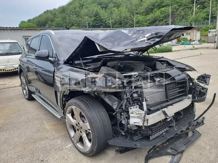 Photo 2 of 38: 2021 Genesis GV80 3.5T (4WD), VIN KMTHC81CDNU088089 — Korean insurance auction