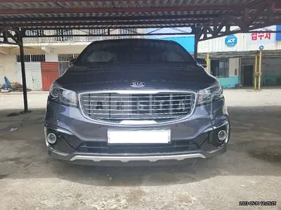 Photo 1 of 29: 2016 Kia Carnival Limousine, VIN KNAME81ABGS117330 — Korean insurance auction