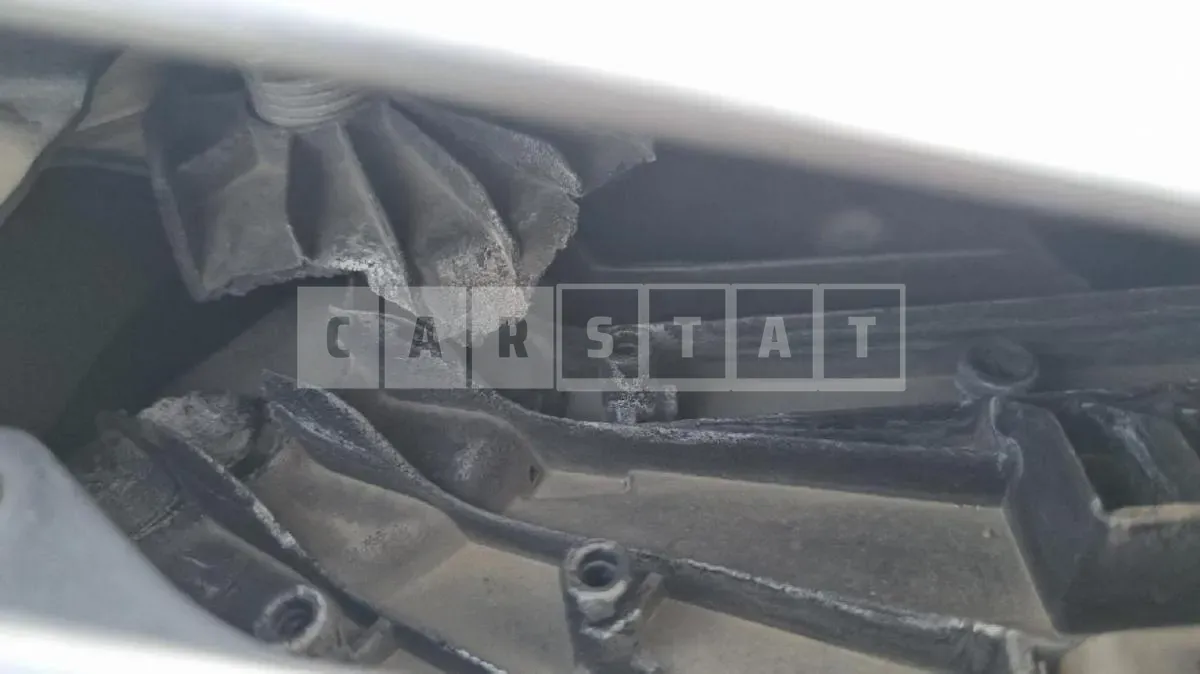 Photo 2 of 30: 2018 Mercedes-Benz E300 — Korean insurance auction