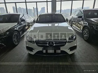 Photo 1 of 49: 2020 Mercedes-Benz E300 4Matic — Korean insurance auction