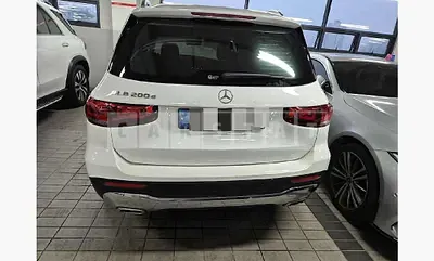 Photo 1 of 19: 2023 Mercedes-Benz GLB200 d — Korean insurance auction