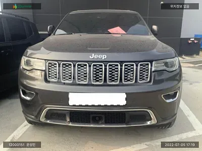 Photo 1 of 13: 2017 Jeep Straw Grand Cherokee, VIN 1C4RJFCM7HC897964 — Korean insurance auction