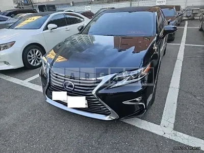 Photo 1 of 20: 2017 Lexus ES300h — Korean insurance auction