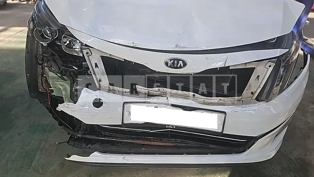 Photo 2 of 19: 2015 Kia K5, VIN KNAGN418BGA656076 — Korean insurance auction