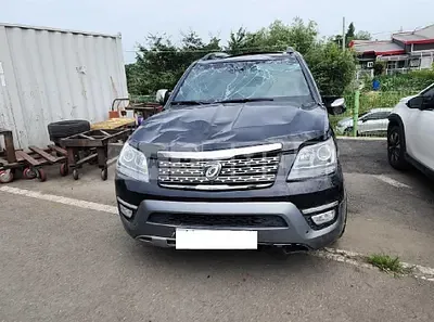 Photo 1 of 31: 2017 Kia Mojave, VIN KNAKN814DHA169552 — Korean insurance auction